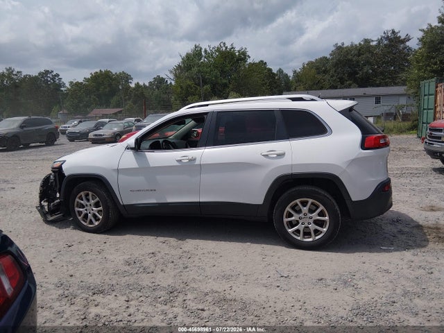 45698961 :رقم المزاد ، 1C4PJLCS7EW105858 vin ، 2014 Jeep Cherokee Latitude مزاد بيع