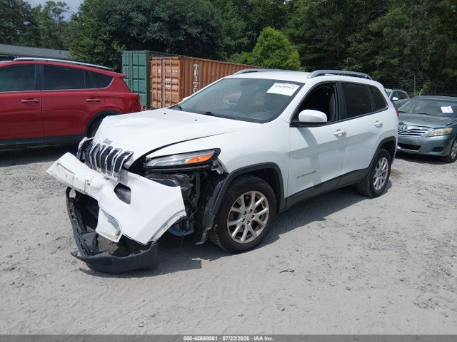45698961 :رقم المزاد ، 1C4PJLCS7EW105858 vin ، 2014 Jeep Cherokee Latitude مزاد بيع