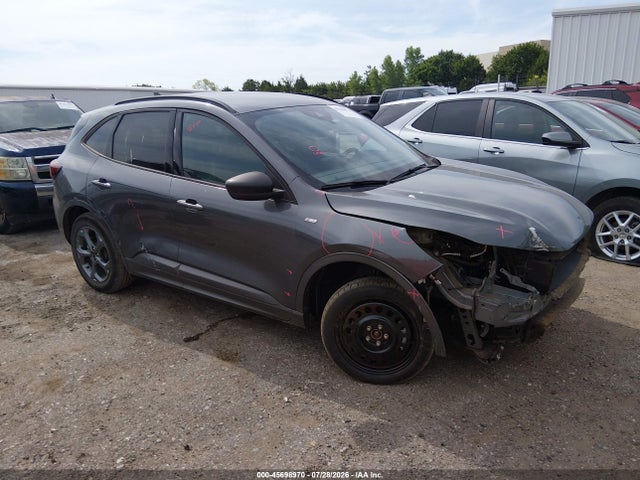 45698970 :رقم المزاد ، 1FMCU0MNXPUA87248 vin ، 2023 Ford Escape St-line مزاد بيع
