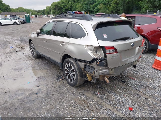 45698974 :رقم المزاد ، 4S4BSBJC6F3266925 vin ، 2015 Subaru Outback 2.5i Limited مزاد بيع