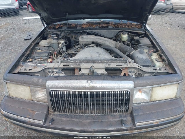 Продажа на аукционе авто 1993 Lincoln Town Car Cartier, vin: 1LNLM83W0PY742969, номер лота: 45698980