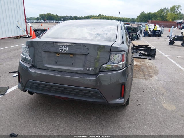 45698994 :رقم المزاد ، JTKJF5C77FJ005040 vin ، 2015 Scion Tc مزاد بيع