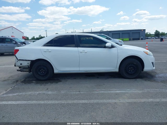 Toyota CAMRY LE 2014 4T4BF1FK2ER433715 Image 13