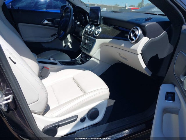 Aukcja sprzedaży 2016 Mercedes-benz Cla 250 4matic, vin: WDDSJ4GB0GN365009, numer aukcji: 45699042