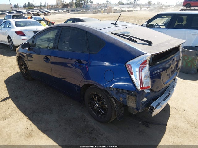 45699071 :رقم المزاد ، JTDKN3DU1A0075686 vin ، 2010 Toyota Prius Iii مزاد بيع