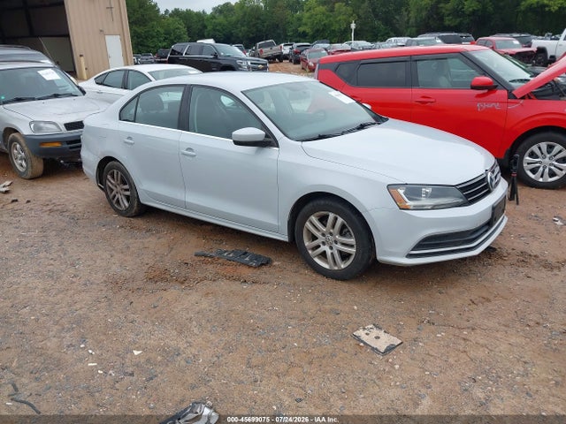 2017 Volkswagen Jetta 1.4t S მანქანა იყიდება აუქციონზე, vin: 3VW2B7AJ1HM323983, აუქციონის ნომერი: 45699075