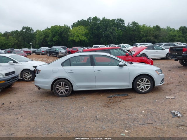 2017 Volkswagen Jetta 1.4t S მანქანა იყიდება აუქციონზე, vin: 3VW2B7AJ1HM323983, აუქციონის ნომერი: 45699075