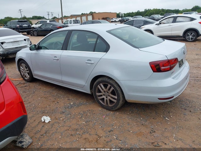2017 Volkswagen Jetta 1.4t S მანქანა იყიდება აუქციონზე, vin: 3VW2B7AJ1HM323983, აუქციონის ნომერი: 45699075