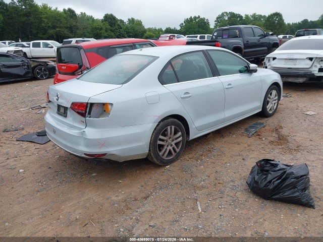 2017 Volkswagen Jetta 1.4t S მანქანა იყიდება აუქციონზე, vin: 3VW2B7AJ1HM323983, აუქციონის ნომერი: 45699075