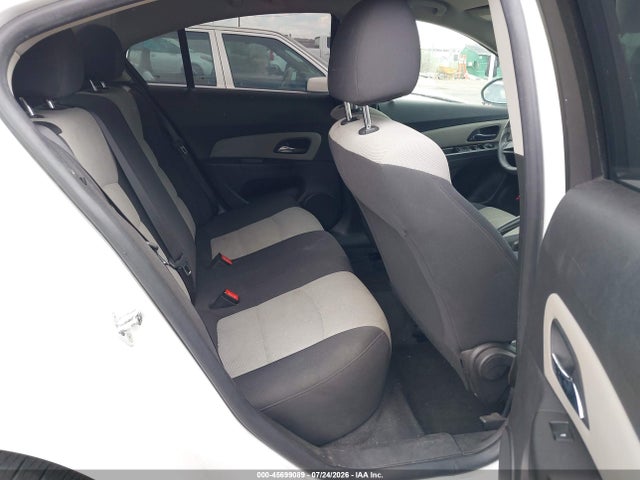 1G1PA5SGXF7270719 Chevrolet Cruze Ls Auto
