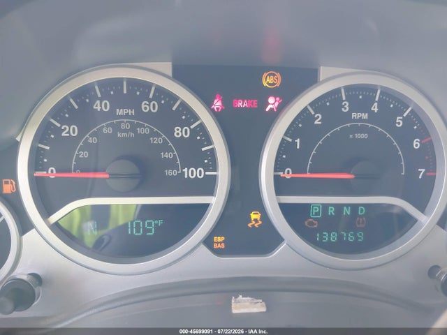 45699091 :رقم المزاد ، 1J4BA3H17AL105150 vin ، 2010 Jeep Wrangler Unlimited Sport مزاد بيع