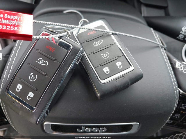 Aukcja sprzedaży 2025 Jeep Grand Cherokee Overland 4x4, vin: 1C4RJHDG8S8640391, numer aukcji: 45699099