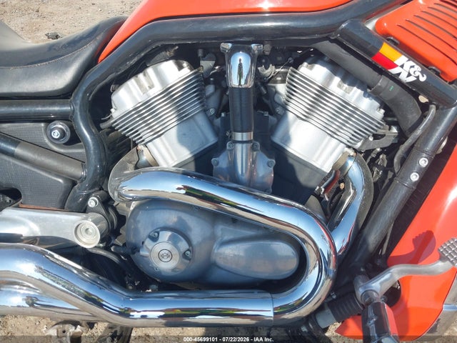 45699101 :رقم المزاد ، 1HD1HBZ164K806275 vin ، 2004 Harley-davidson Vrscb مزاد بيع