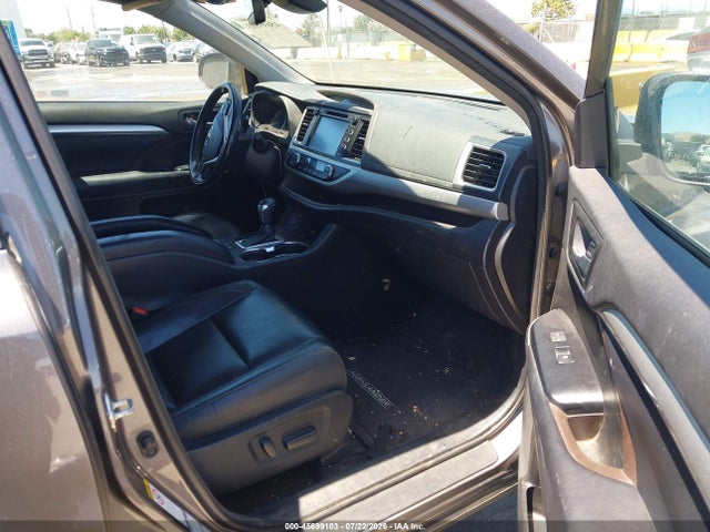 Toyota Highlander Hybrid Xle 2018 5TDJGRFH4JS044051 Image 5