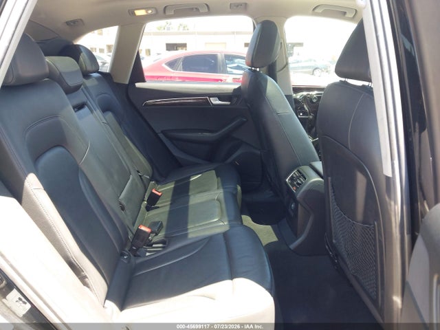 45699117 :رقم المزاد ، WA1LFAFP3CA069988 vin ، 2012 Audi Q5 2.0t Premium مزاد بيع