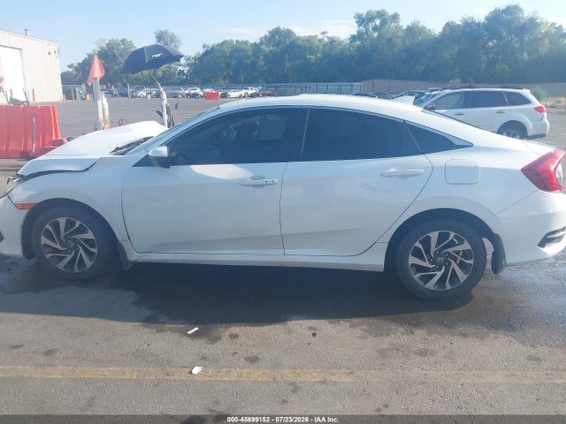 Honda CIVIC EX 2018 19XFC2F89JE017379 Image 14