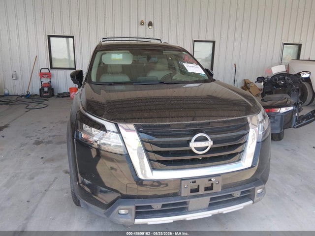 5N1DR3CA5NC209796 Nissan Pathfinder Sl 2wd