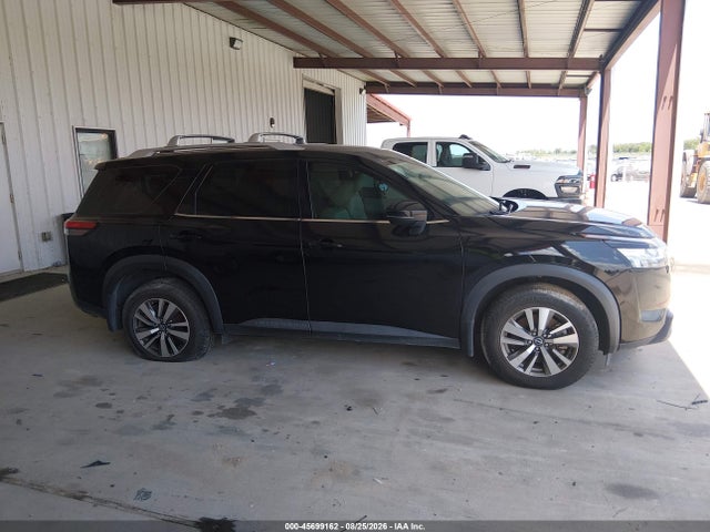 5N1DR3CA5NC209796 Nissan Pathfinder Sl 2wd