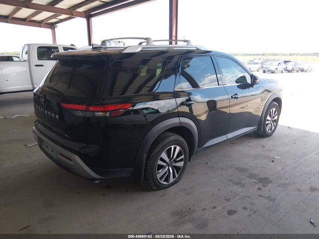 5N1DR3CA5NC209796 Nissan Pathfinder Sl 2wd