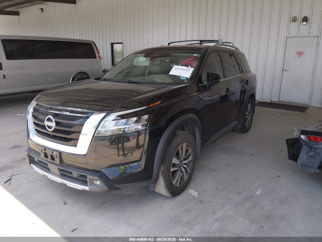 5N1DR3CA5NC209796 Nissan Pathfinder Sl 2wd