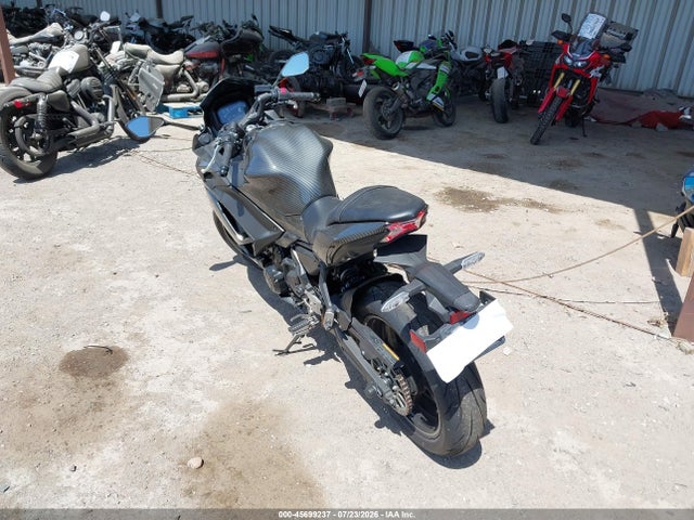 Kawasaki Ex650 R 2024 ML5EXER19RDAC9084 Image 3