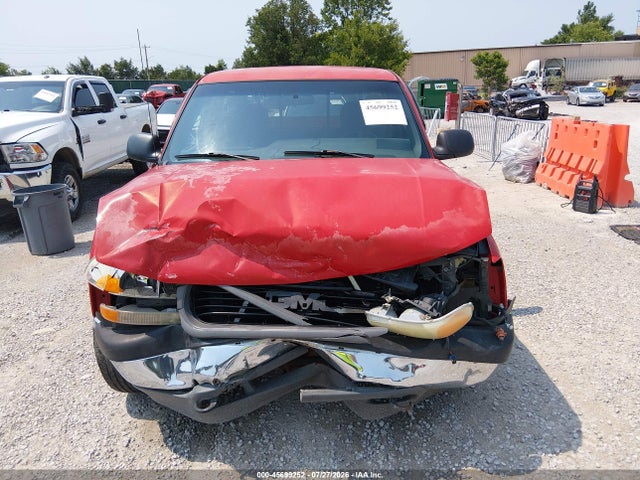 2000 Gmc Sierra 1500 Sl მანქანა იყიდება აუქციონზე, vin: 1GTEC14W7YE316382, აუქციონის ნომერი: 45699252