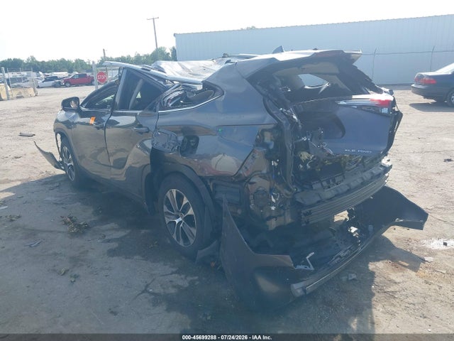 Toyota Highlander Xle 2022 5TDGZRBH1NS592797 Image 3