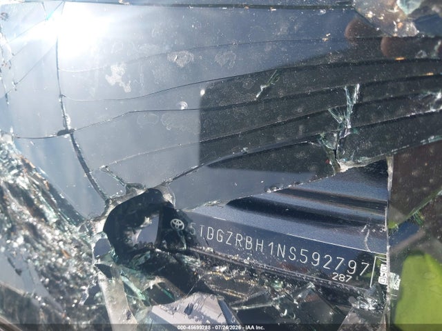 Toyota Highlander Xle 2022 5TDGZRBH1NS592797 Image 9