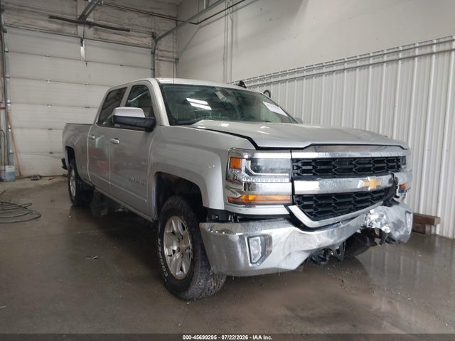 45699295 :رقم المزاد ، 3GCUKRECXJG497638 vin ، 2018 Chevrolet Silverado 1500 1lt مزاد بيع