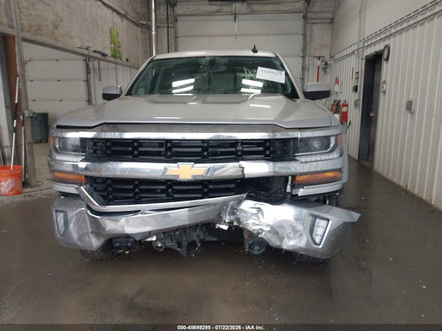 Aukcja sprzedaży 2018 Chevrolet Silverado 1500 1lt, vin: 3GCUKRECXJG497638, numer aukcji: 45699295