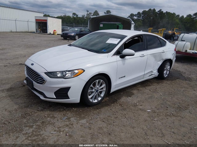 2019 Ford Fusion Hybrid Se მანქანა იყიდება აუქციონზე, vin: 3FA6P0LU4KR264013, აუქციონის ნომერი: 45699307