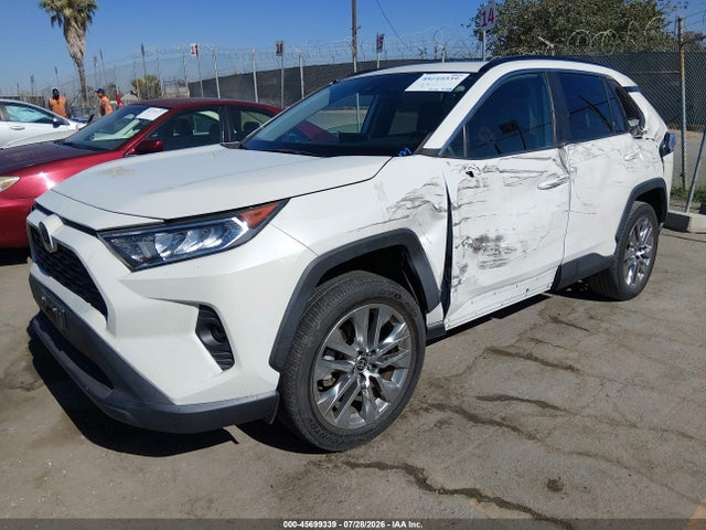 Toyota Rav4 Xle Premium 2021 2T3A1RFV0MW188223 Image 2