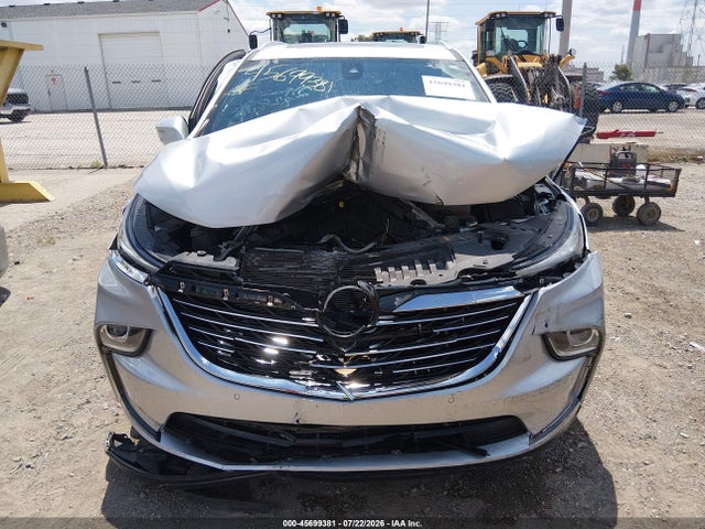 2022 Buick Enclave Awd Essence მანქანა იყიდება აუქციონზე, vin: 5GAEVAKW5NJ132625, აუქციონის ნომერი: 45699381