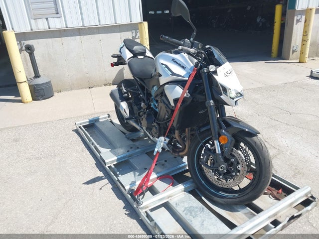 Kawasaki Zr900 S 2025 ML5ZRDS1XSDA04849 main image