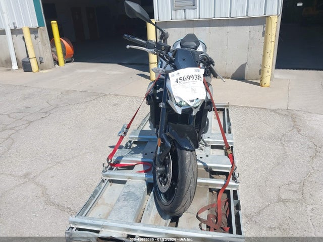 Kawasaki Zr900 S 2025 ML5ZRDS1XSDA04849 Image 5
