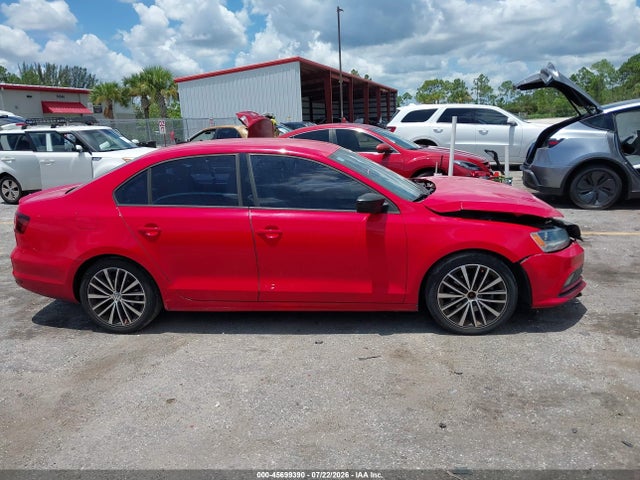 Продажа на аукционе авто 2016 Volkswagen Jetta 1.8t Sport, vin: 3VWD17AJ2GM326224, номер лота: 45699390
