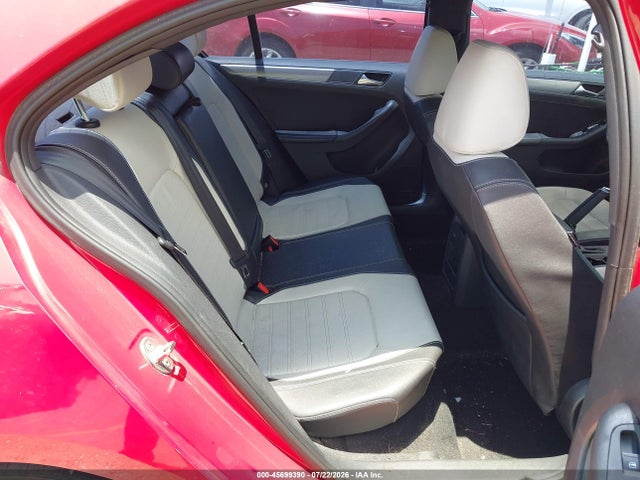 Продажа на аукционе авто 2016 Volkswagen Jetta 1.8t Sport, vin: 3VWD17AJ2GM326224, номер лота: 45699390