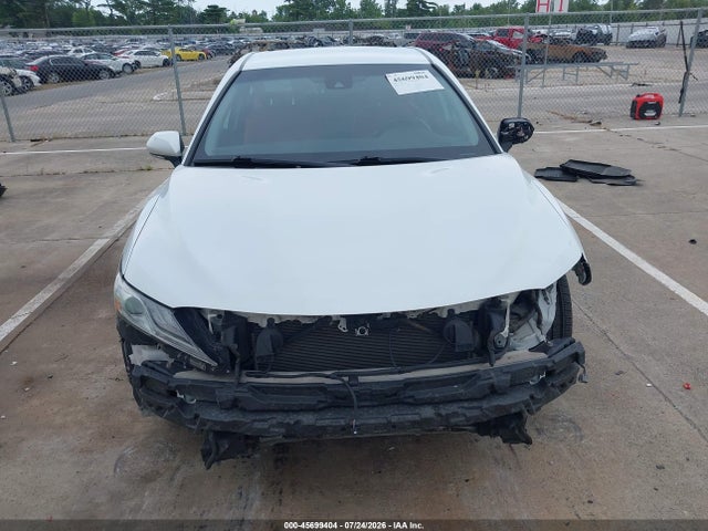 4T1B61HK6KU724057 Toyota CAMRY XSE