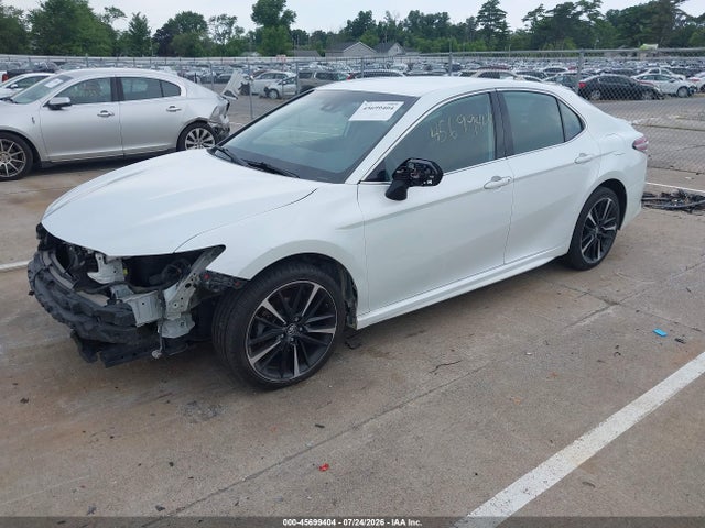 4T1B61HK6KU724057 Toyota CAMRY XSE