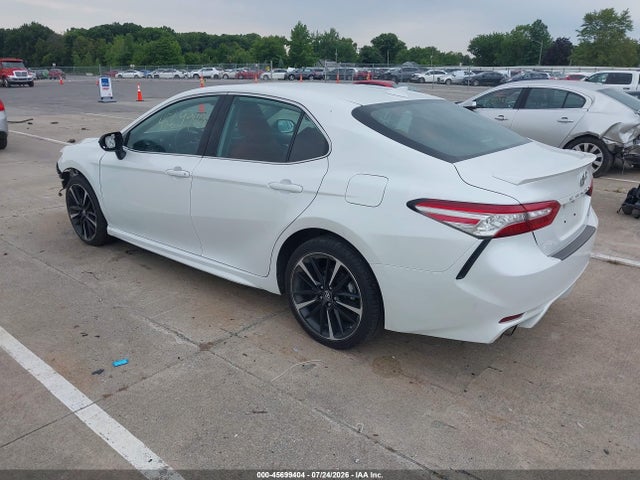 4T1B61HK6KU724057 Toyota CAMRY XSE