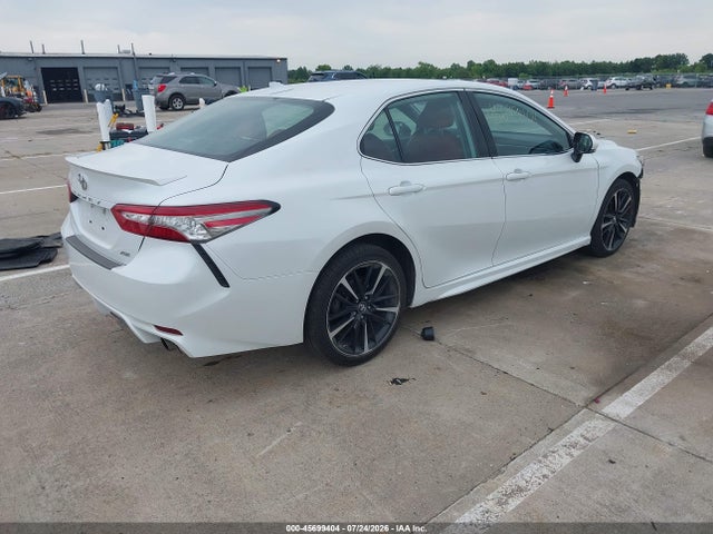 4T1B61HK6KU724057 Toyota CAMRY XSE