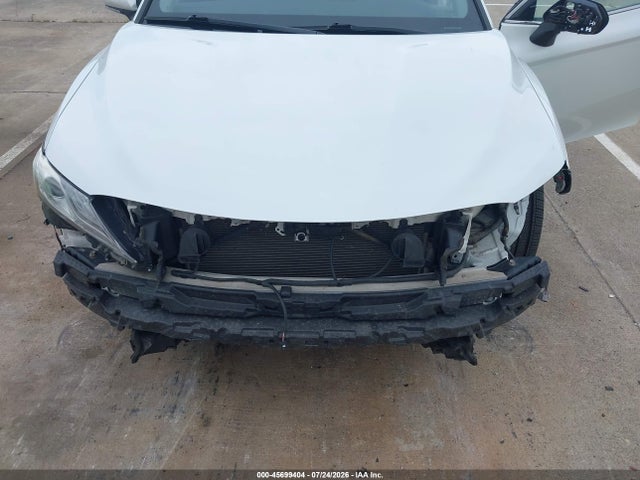 4T1B61HK6KU724057 Toyota CAMRY XSE