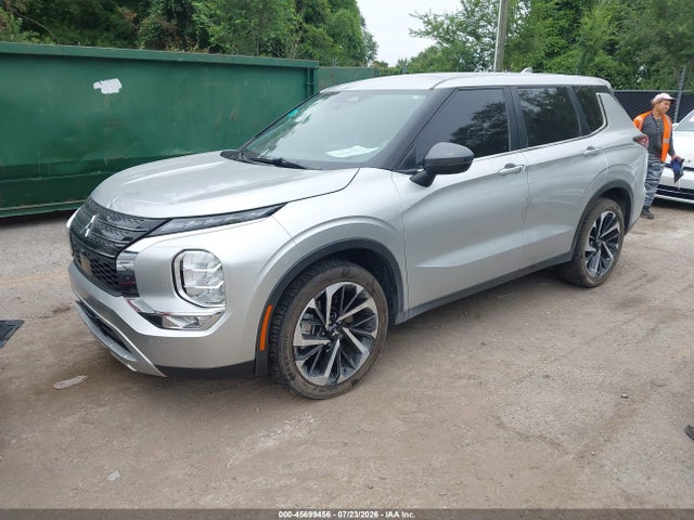 Продаж на аукціоні авто 2022 Mitsubishi Outlander Se 2.5 2wd, vin: JA4J3UA81NZ038342, номер лоту: 45699456