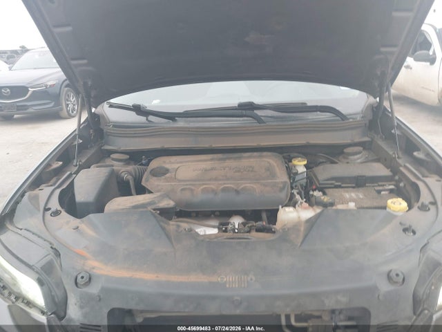 45699483 :رقم المزاد ، 1C4PJLLB7KD265388 vin ، 2019 Jeep Cherokee Latitude Plus Fwd مزاد بيع