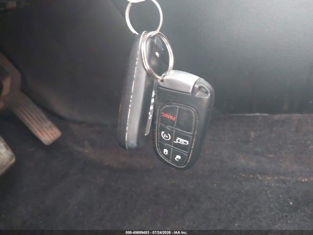 45699483 :رقم المزاد ، 1C4PJLLB7KD265388 vin ، 2019 Jeep Cherokee Latitude Plus Fwd مزاد بيع