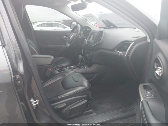 45699483 :رقم المزاد ، 1C4PJLLB7KD265388 vin ، 2019 Jeep Cherokee Latitude Plus Fwd مزاد بيع