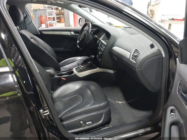Продаж на аукціоні авто 2016 Audi A4 Premium, vin: WAUBFAFL7GN001879, номер лоту: 45699485