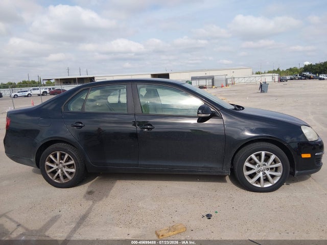 Aukcja sprzedaży 2010 Volkswagen Jetta Limited Edition, vin: 3VWAX7AJ6AM104889, numer aukcji: 45699488