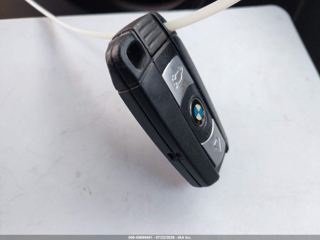45699491 :رقم المزاد ، WBAVC535X7FZ76454 vin ، 2007 Bmw 328i مزاد بيع