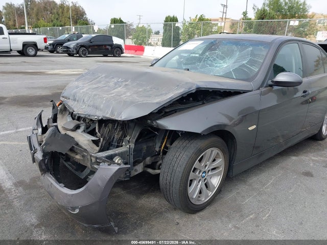45699491 :رقم المزاد ، WBAVC535X7FZ76454 vin ، 2007 Bmw 328i مزاد بيع